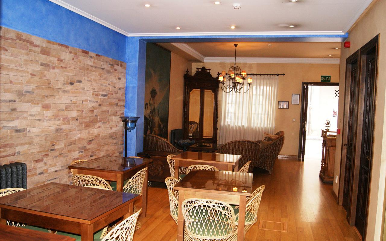 Hotel Conventin Villaviciosa  Bagian luar foto
